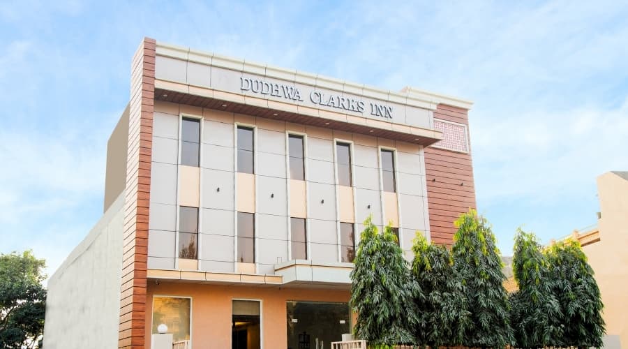 Clarks Inn Dudhwa